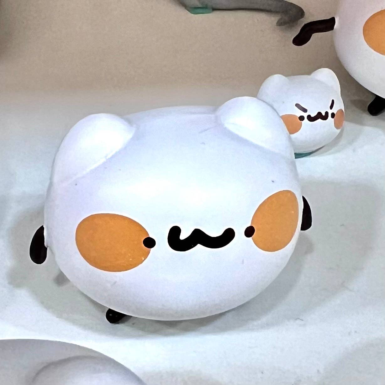 Caja ciega de gatos de malvavisco-9