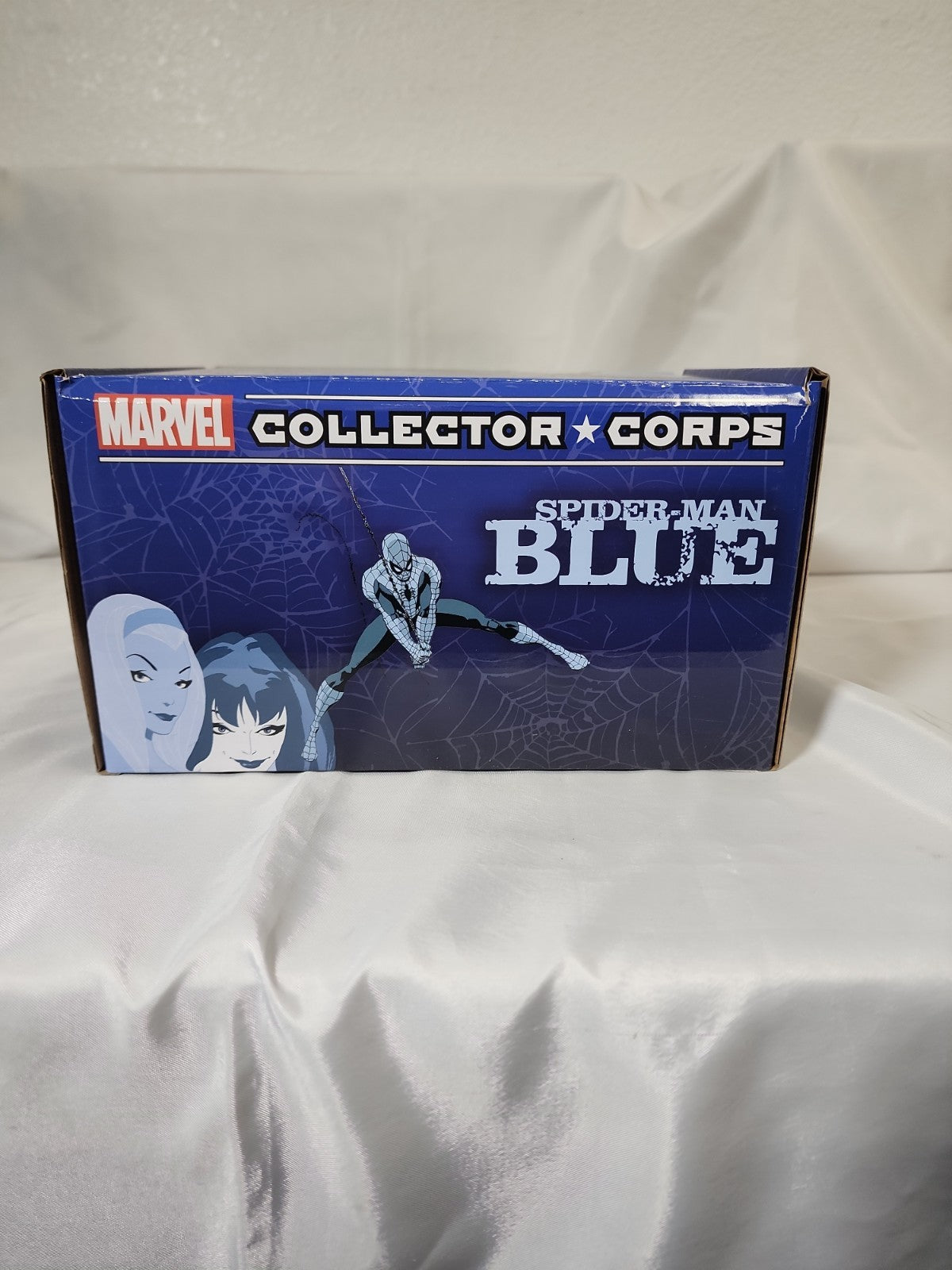Funko Marvel Collector Corps Subscription Box: Spider-Man Blue 2XL,JJ-B-352
