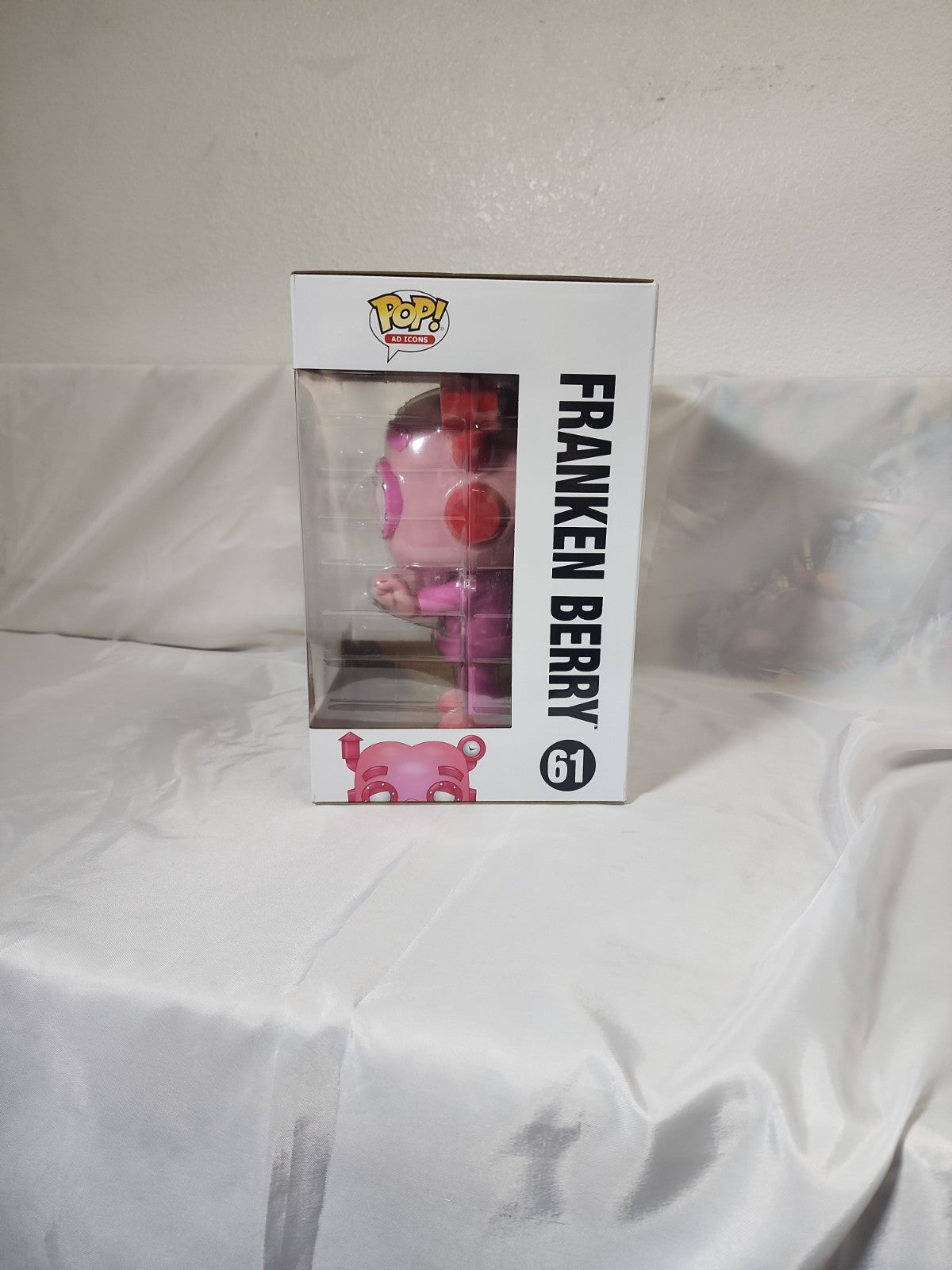 Funko Pop Ad Icons 10" Franken Berry #61 - Funko Shop Exclusive, JJ-B-321