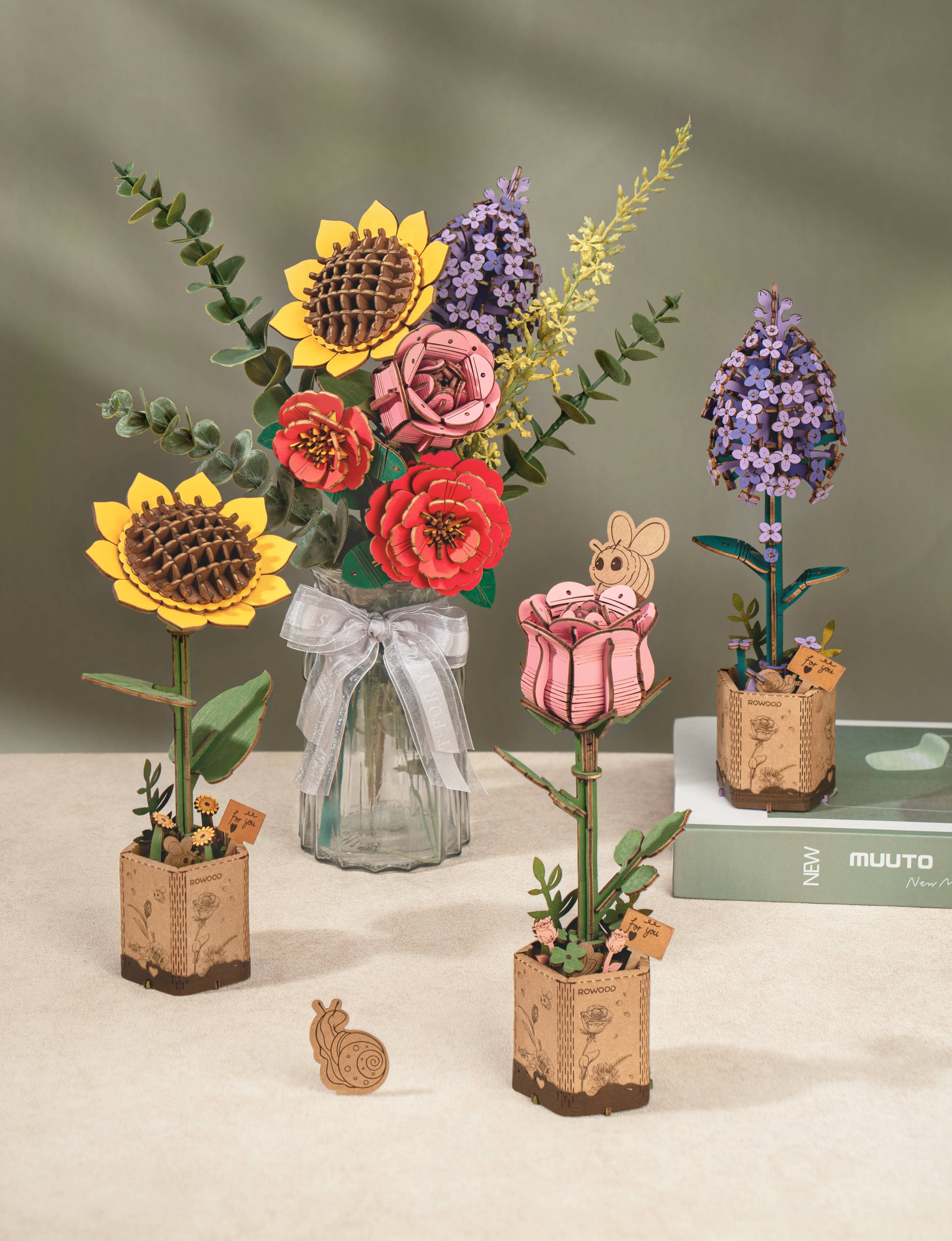 TW021 Rompecabezas 3D de flores de madera para armar en Rowood, color lila