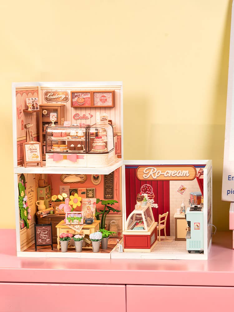 DW019B Rolife Tasty Cake Shop DIY Miniature House