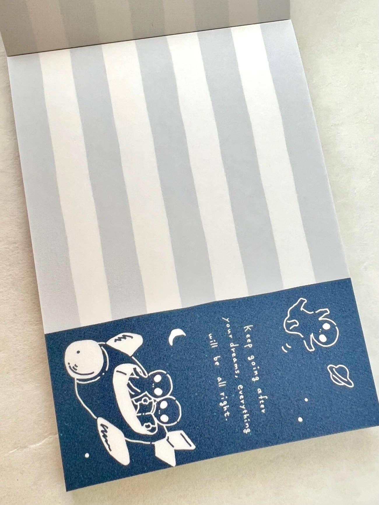 113692 CRUX Alien Landing Mini Notepad-10