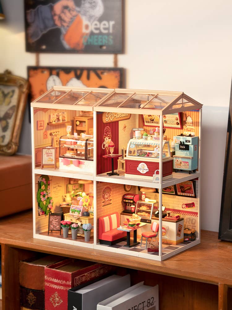 DW018B Rolife Flavorful Ice Cream DIY Miniature House
