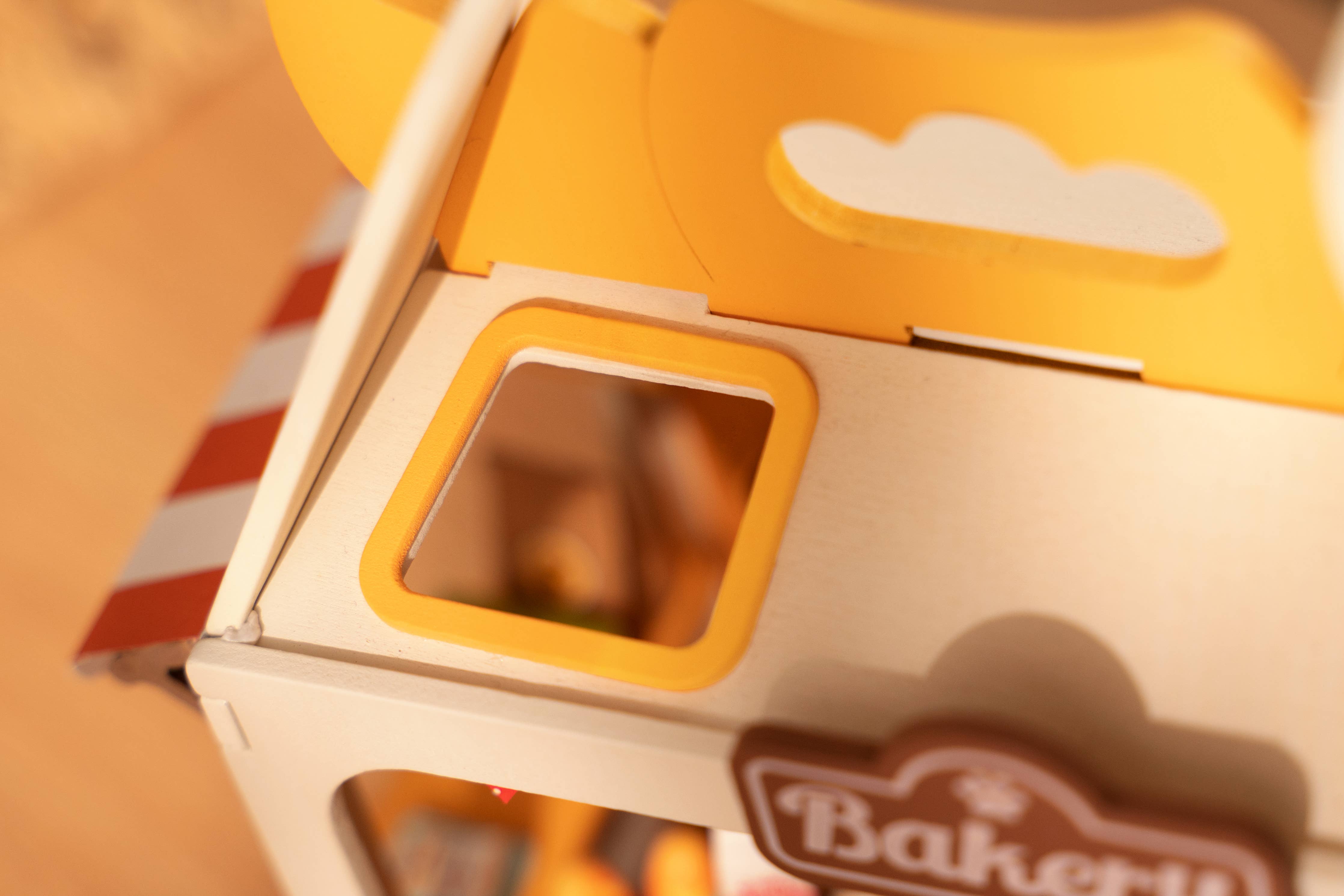 DS033 Panera de Teddy ROBOTIM Rolife Casa en miniatura DIY