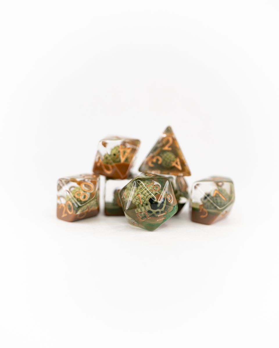 Hedgeford | Hedgehog | 7 Piece Acrylic Inclusion Dice Set - Emberglow Gaming
