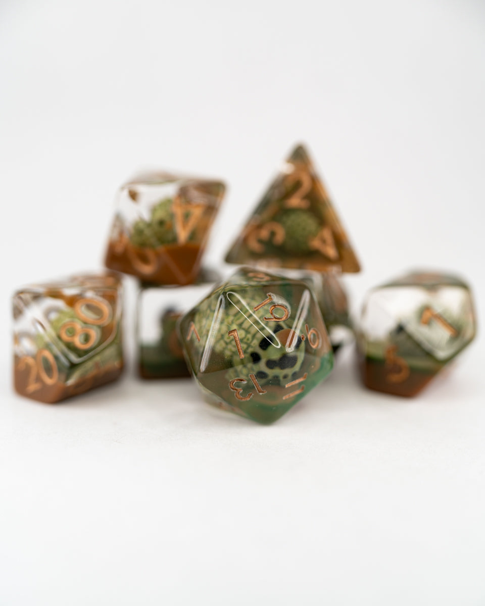 Hedgeford | Hedgehog | 7 Piece Acrylic Inclusion Dice Set - Emberglow Gaming