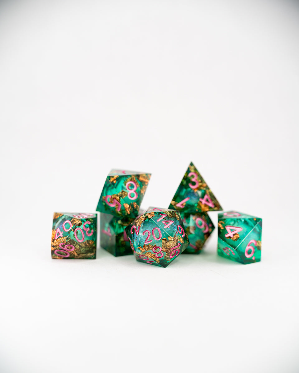 Almiraj | 7 Piece Liquid Core Dice Set - Emberglow Gaming