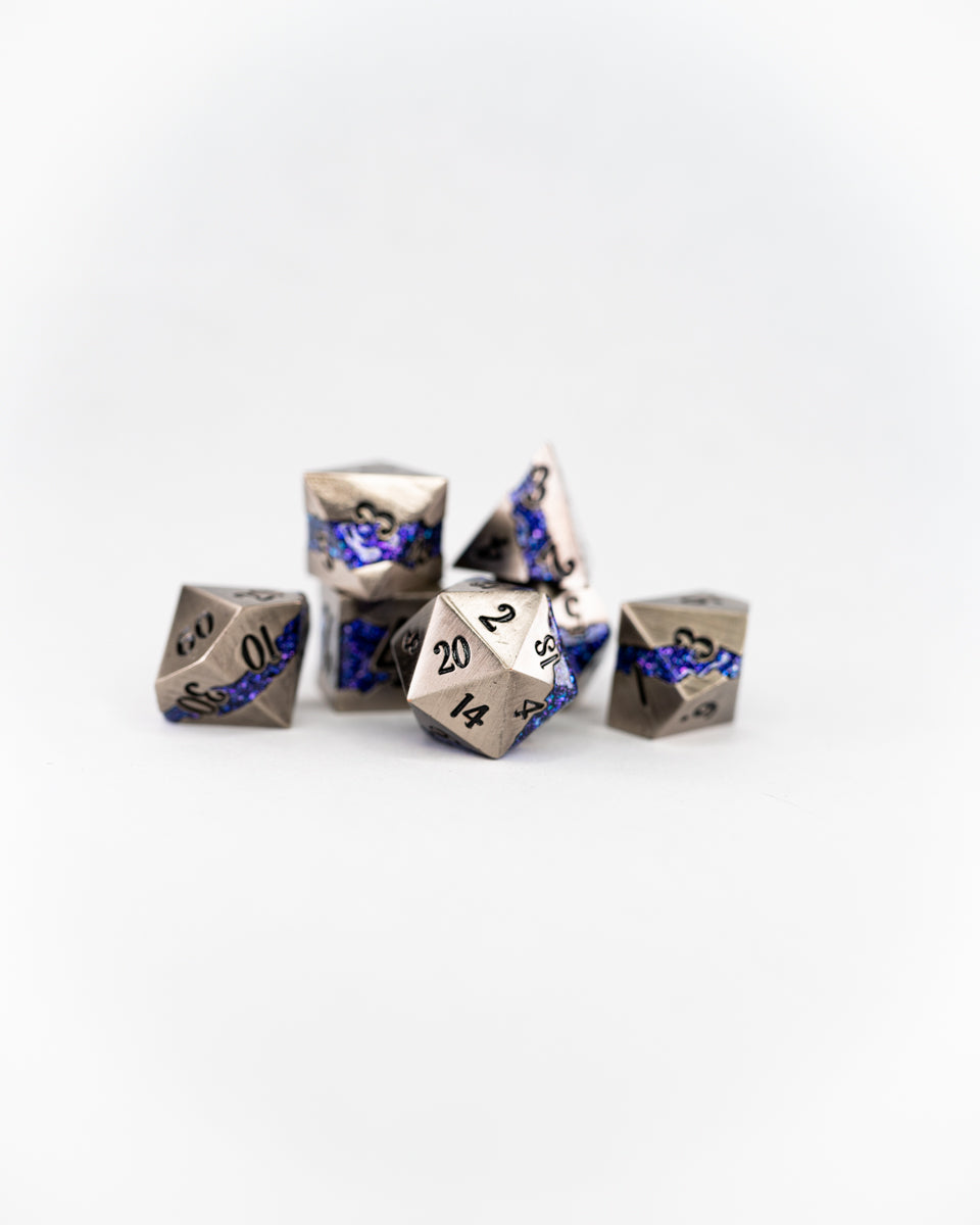 Fool's King | 7 Piece Metal Dice Set - Emberglow Gaming