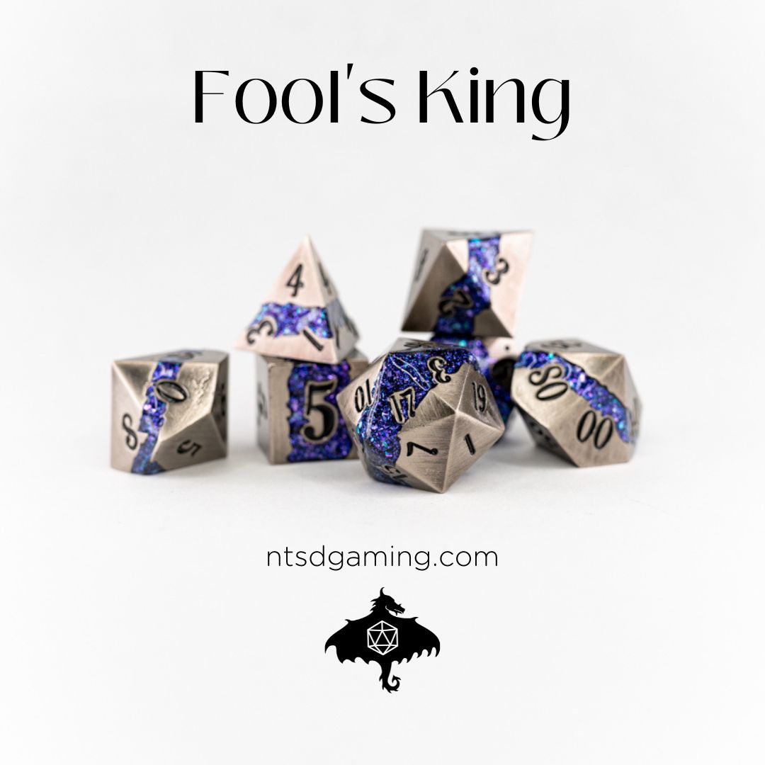 Fool's King | 7 Piece Metal Dice Set - Emberglow Gaming