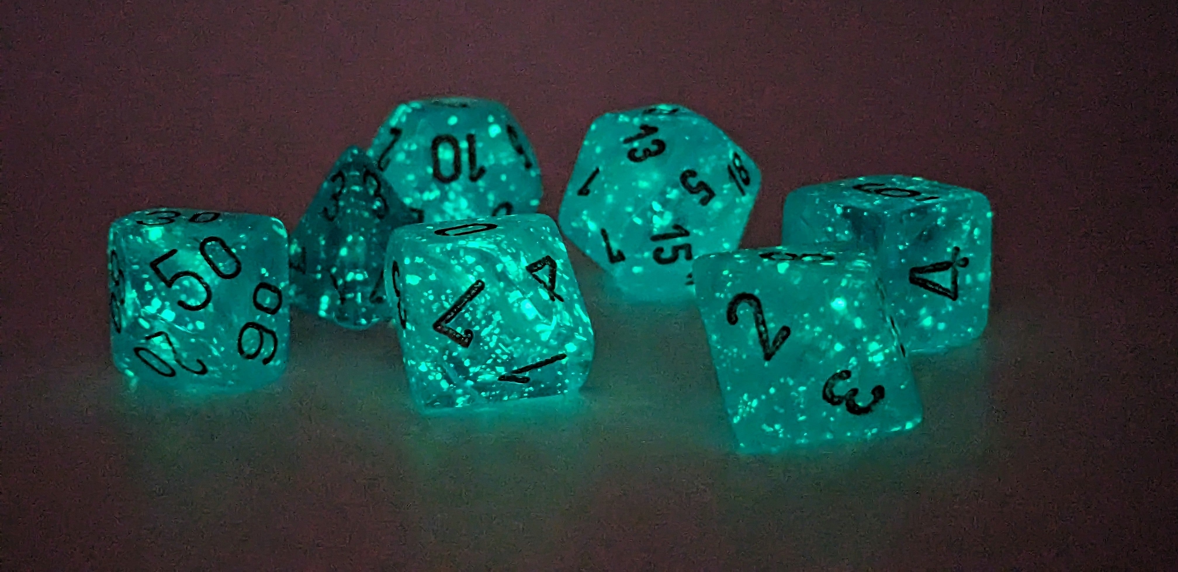 Dados: Chessex Luminary Sky/Silver