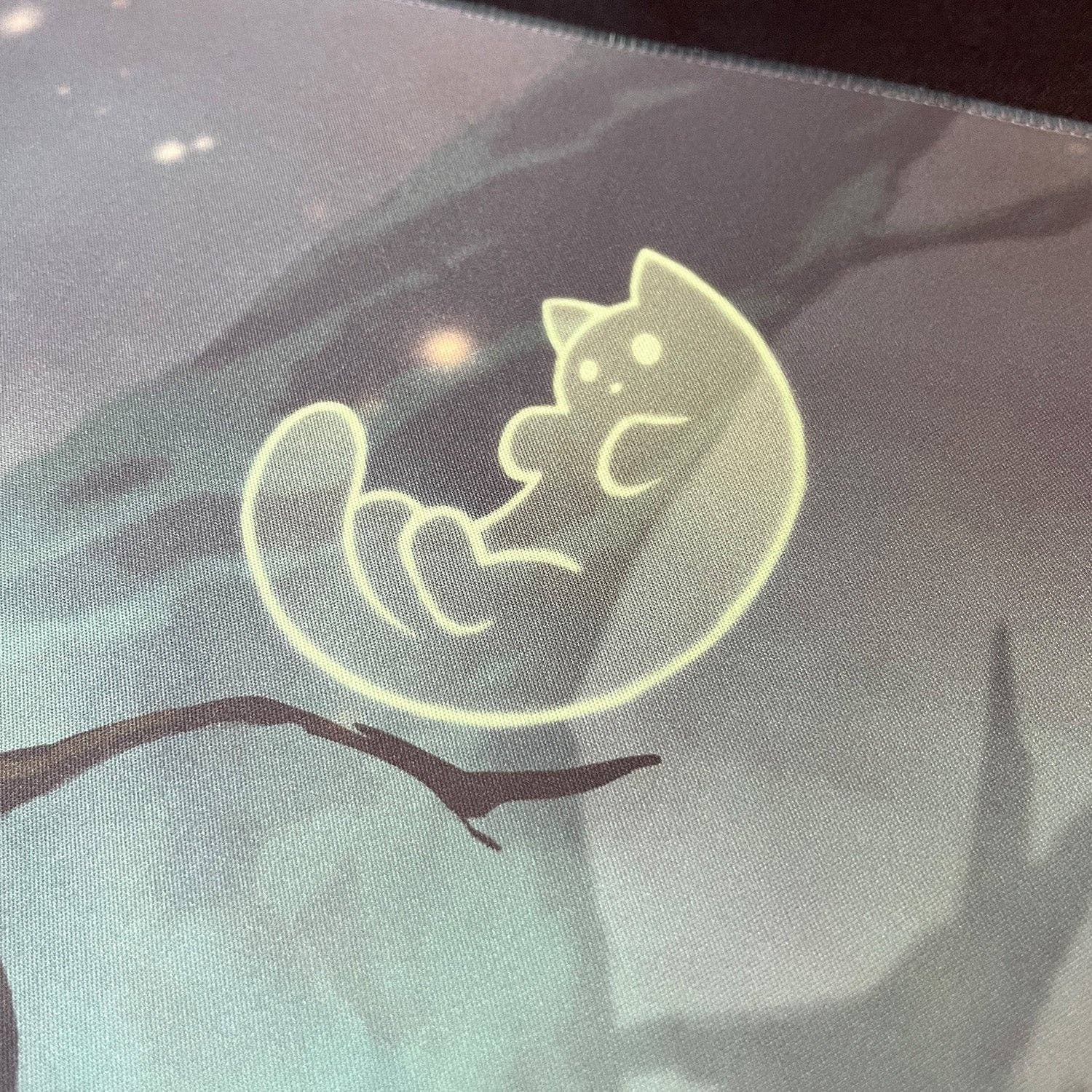 Tapete de juego del pantano de Caverns & Calicos Mana Cats