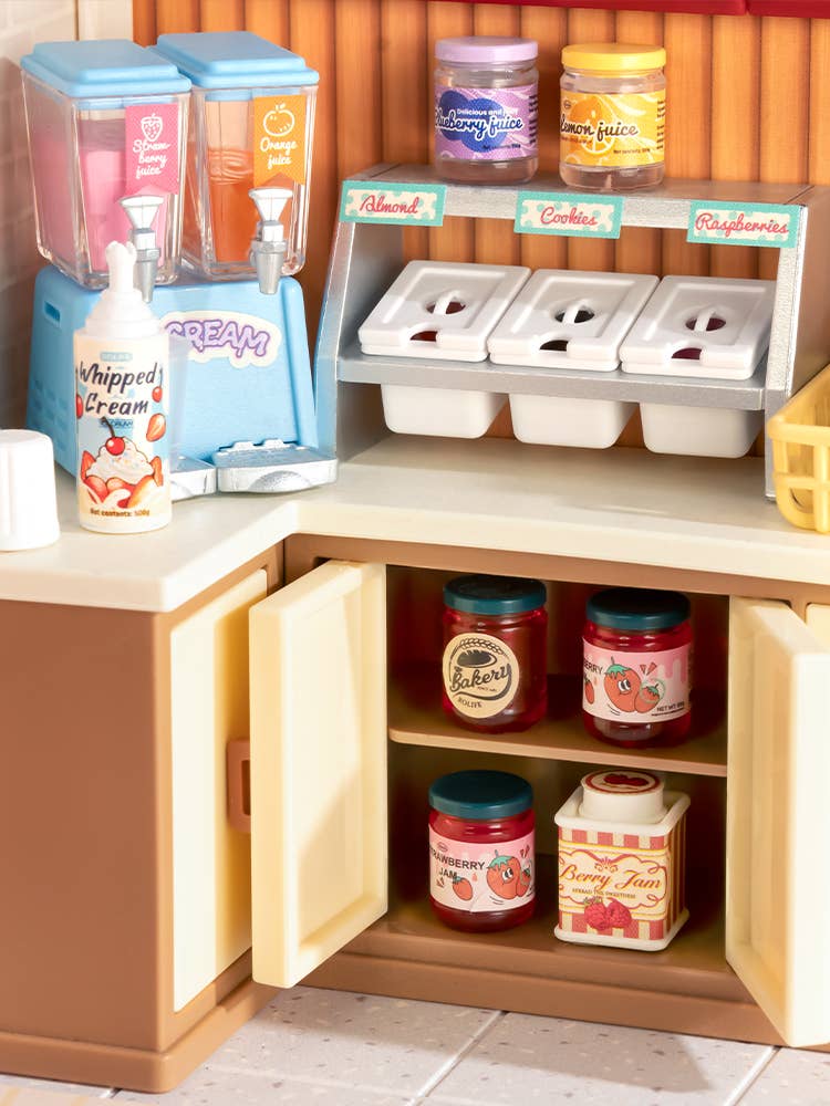 DW018B Rolife Flavorful Ice Cream DIY Miniature House