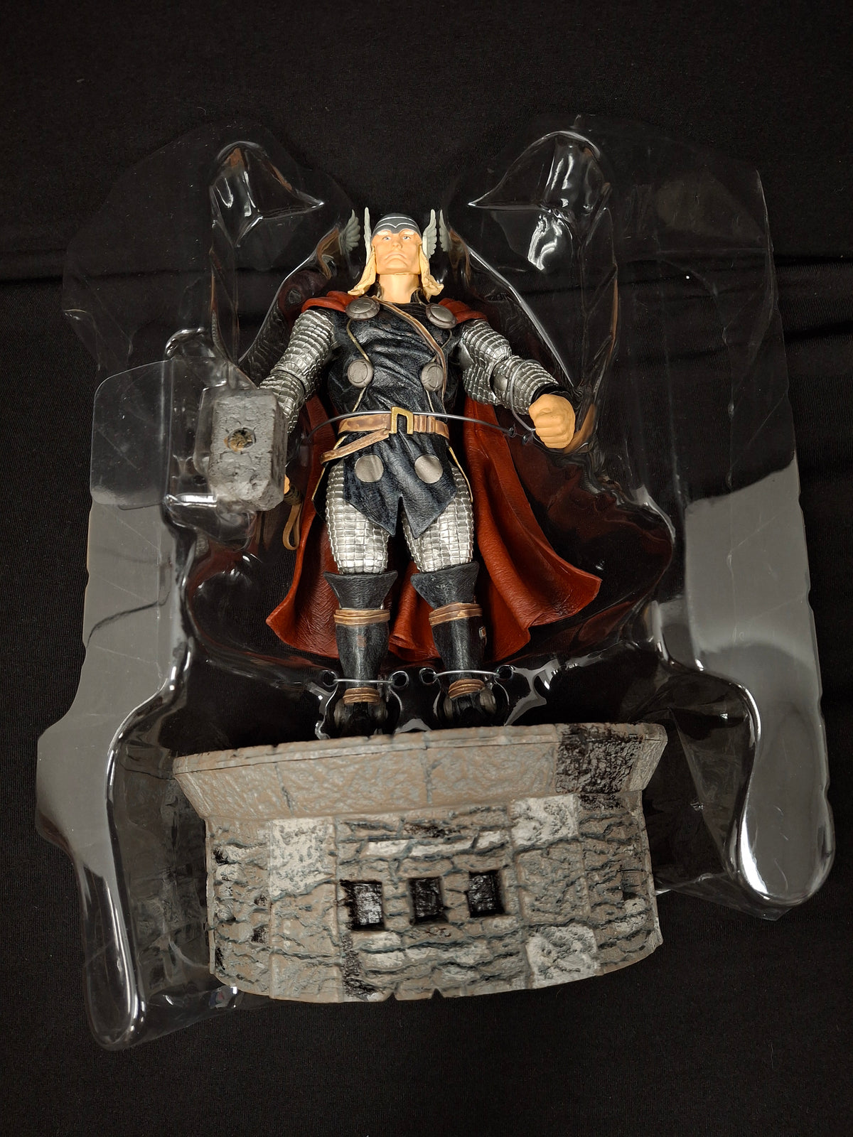 Marvel Select: Thor- Special Collector Edition Action Figure- SOLD LOOSE