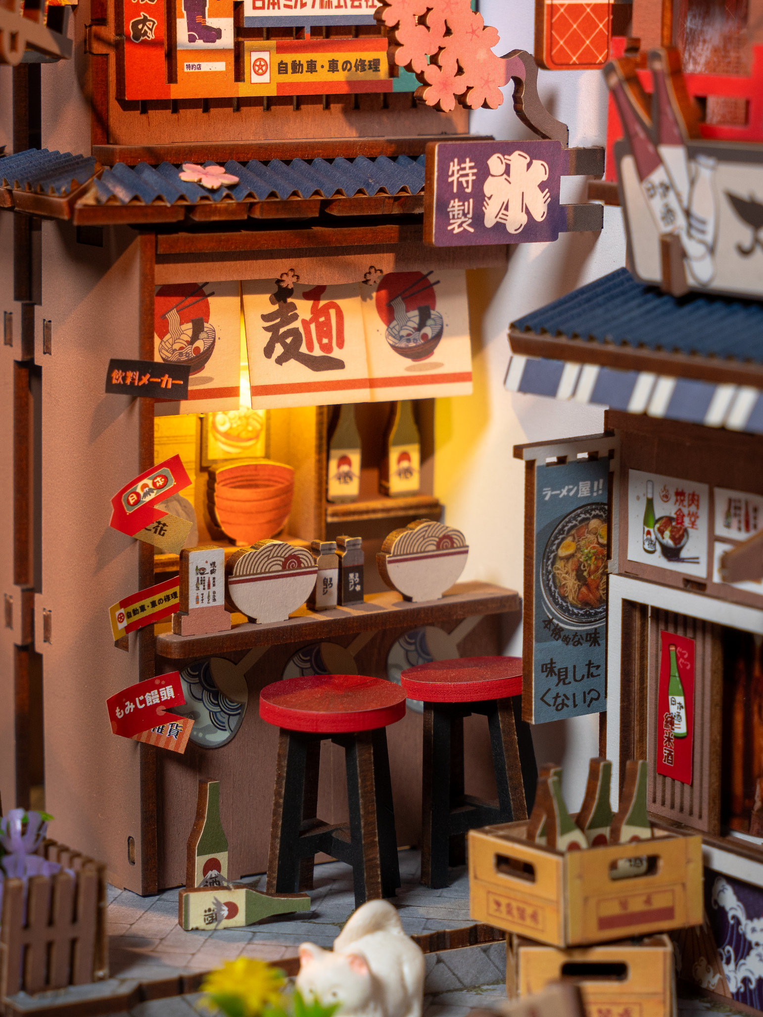 Rolife Sakura Wine Alley DIY BooK&Nook