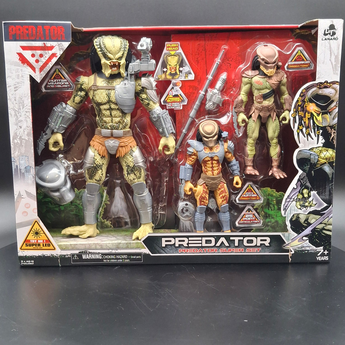 Predator Action Figure Super Set