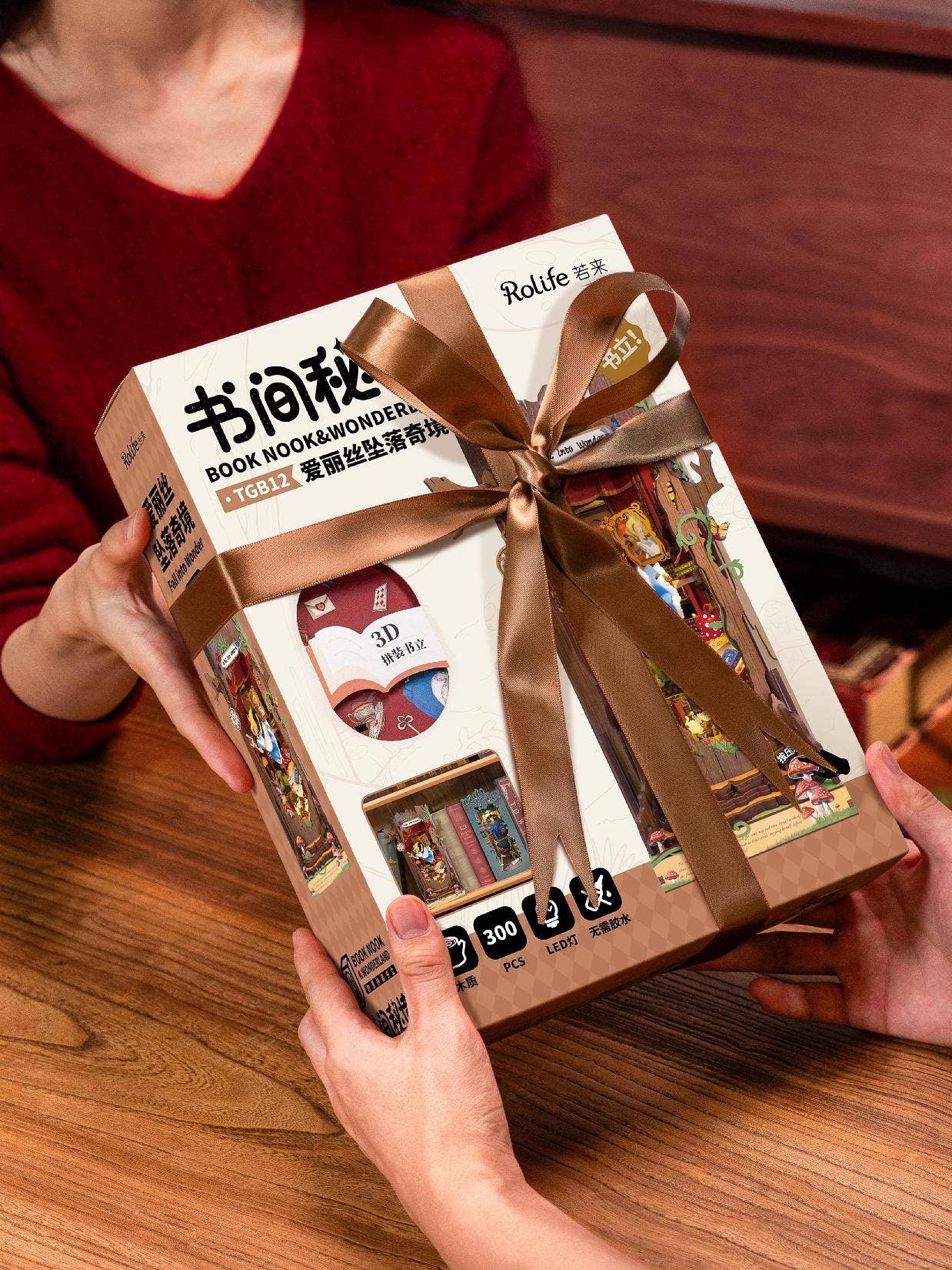 Rolife Fall into Wonder DIY BooK&Nook