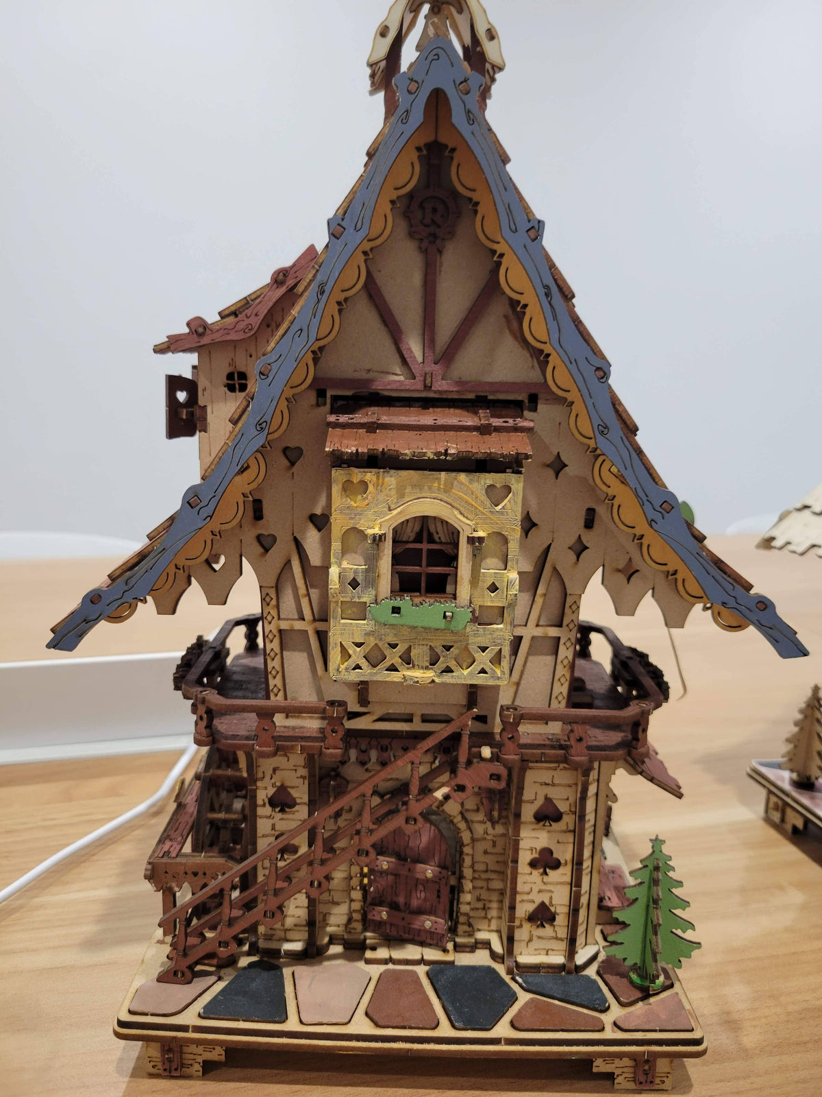 Rokr | Time Art: Cuckoo Clock - Stained Wood - [LC901C]