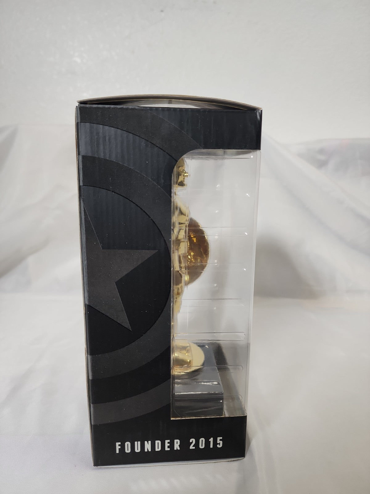 Marvel Funko Collector Corps Captain America Gold Statue 2015,JJ-B-263
