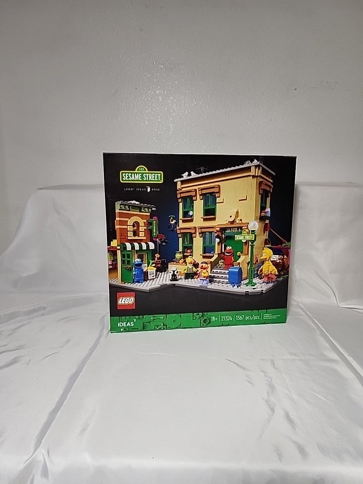 LEGO Ideas: 123 Sesame Street (21324) Retired Set 100% Authentic LEGO,JJ-B-240