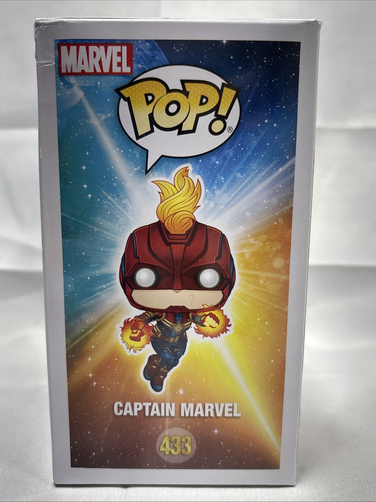 Funko Pop Marvel Captain Marvel only at Target #433 glow in dark JJ0240JW1