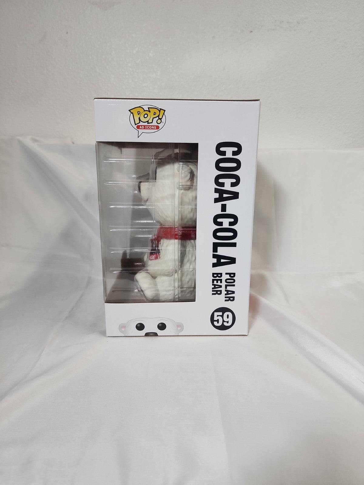 FUNKO POP! COCA COLA POLAR BEAR #59 Jumbo 10" Vinyl in Box Coke, B-301