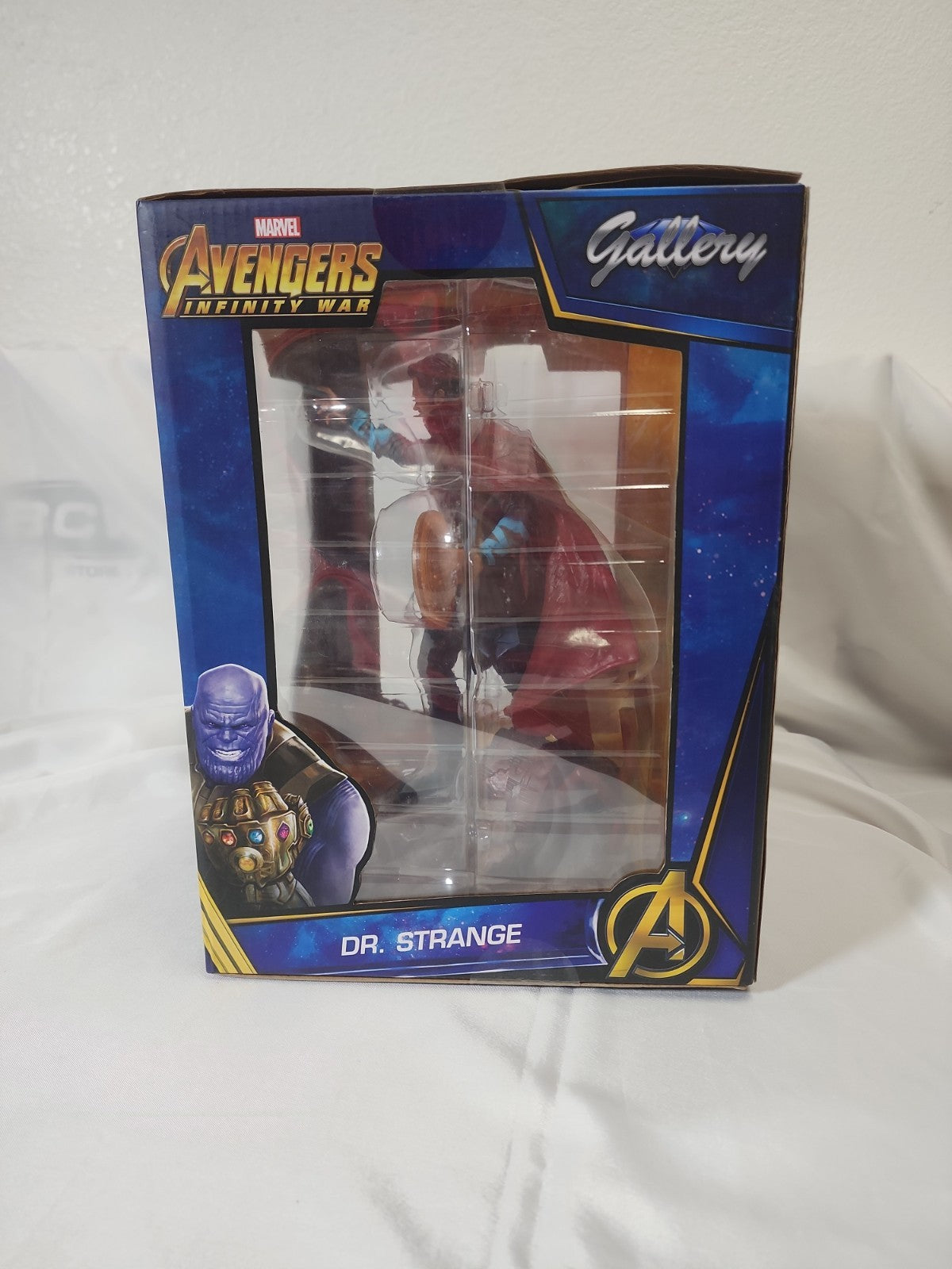 Diamond Select Avengers: Infinity War Dr. Strange PVC Diorama, Gallery JJ-B-251