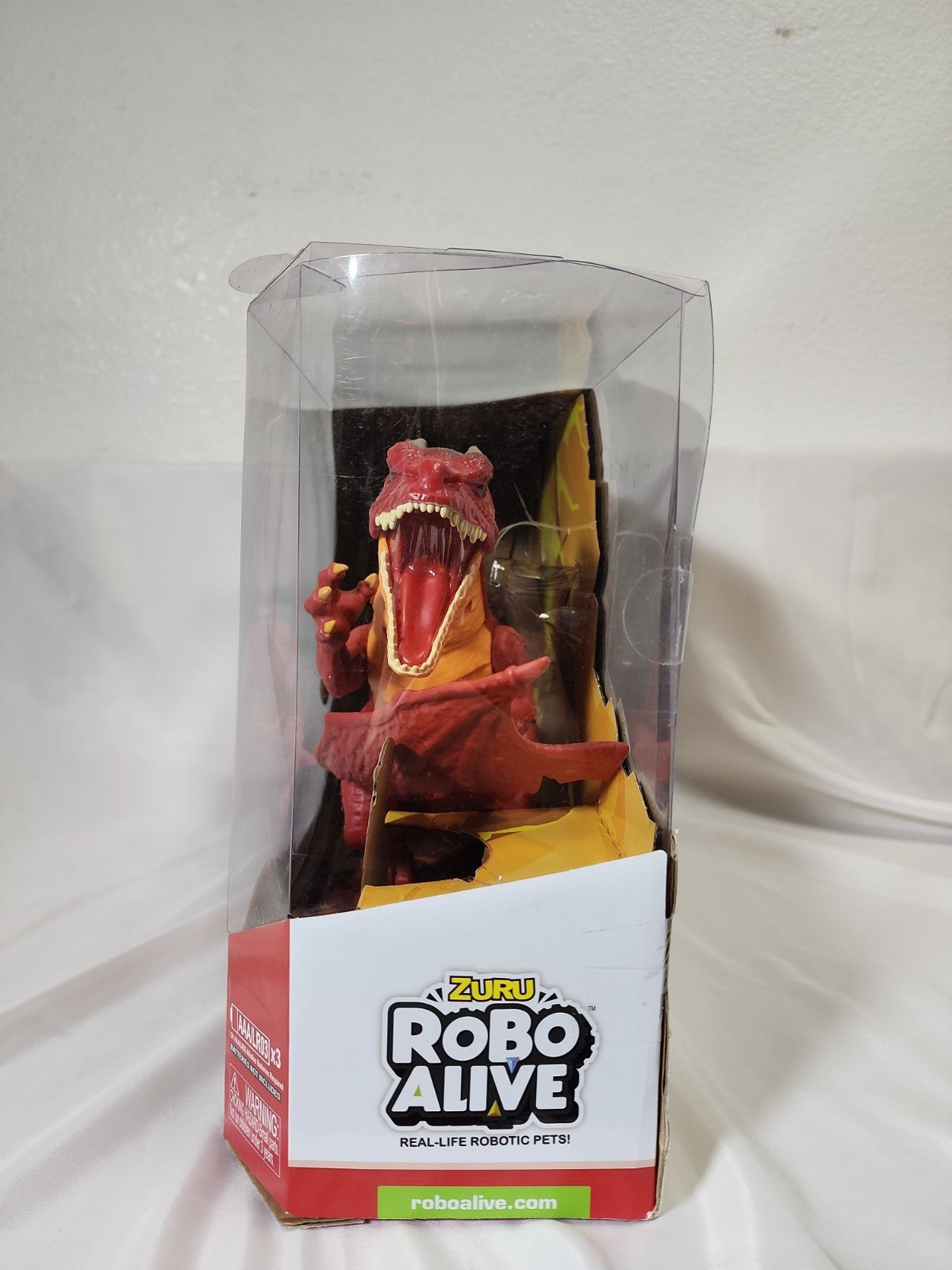 Zuru Robo Alive Fire Breathing Dragon Real Life Robotic Pet (Red) New JJ-B-331