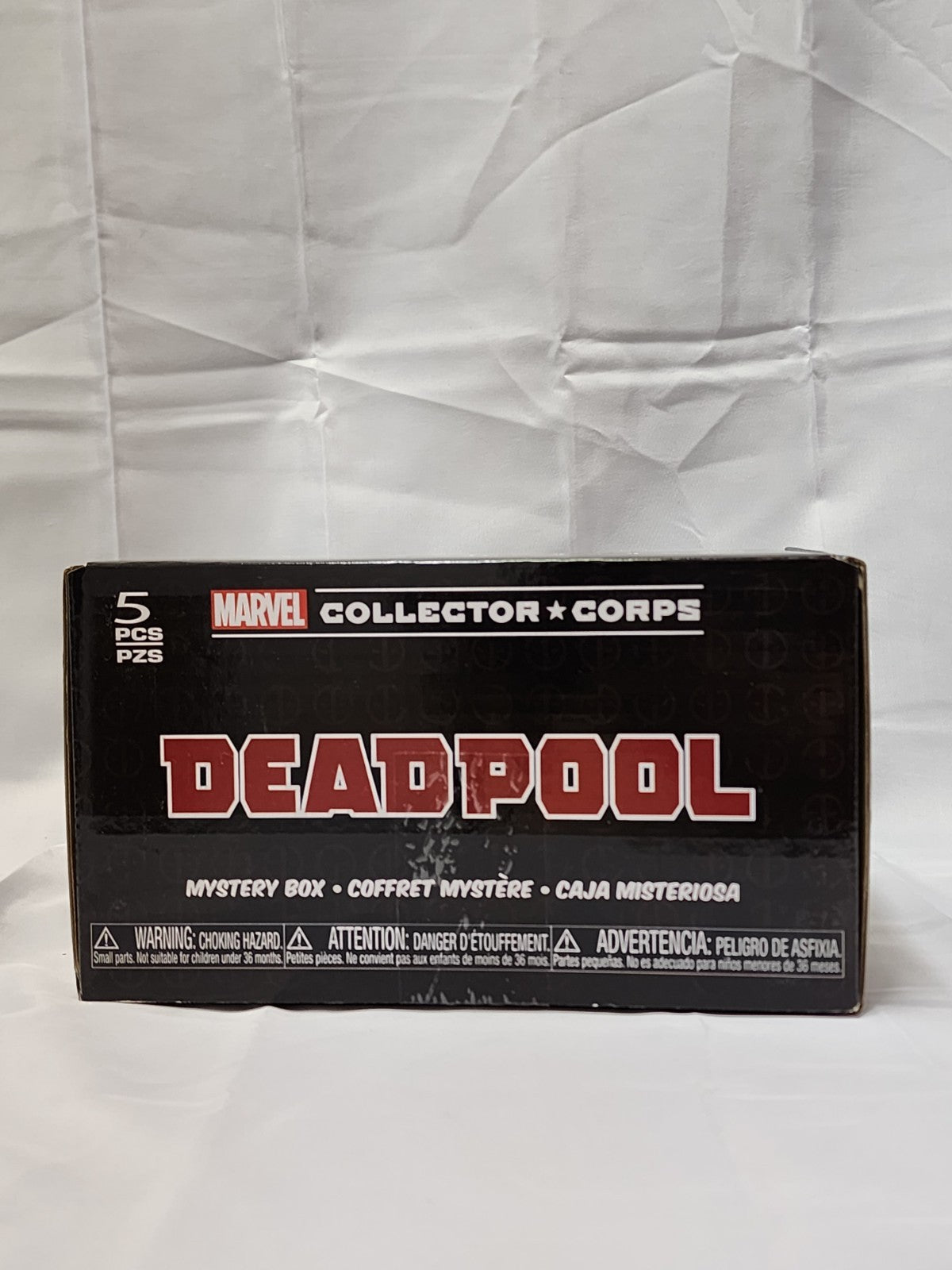 Marvel  collector corps Deadpool Funko Pop And Tee Size Medium BREE0