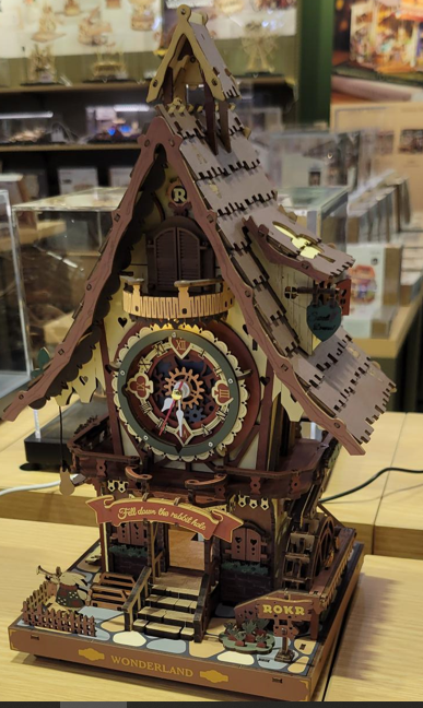 Rokr | Time Art: Cuckoo Clock - Stained Wood - [LC901C]