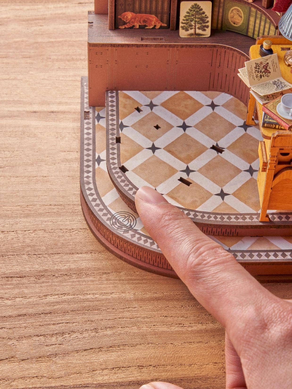 TGE02 Rolife Silent Corner Study DIY Book Nook Shelf Insert