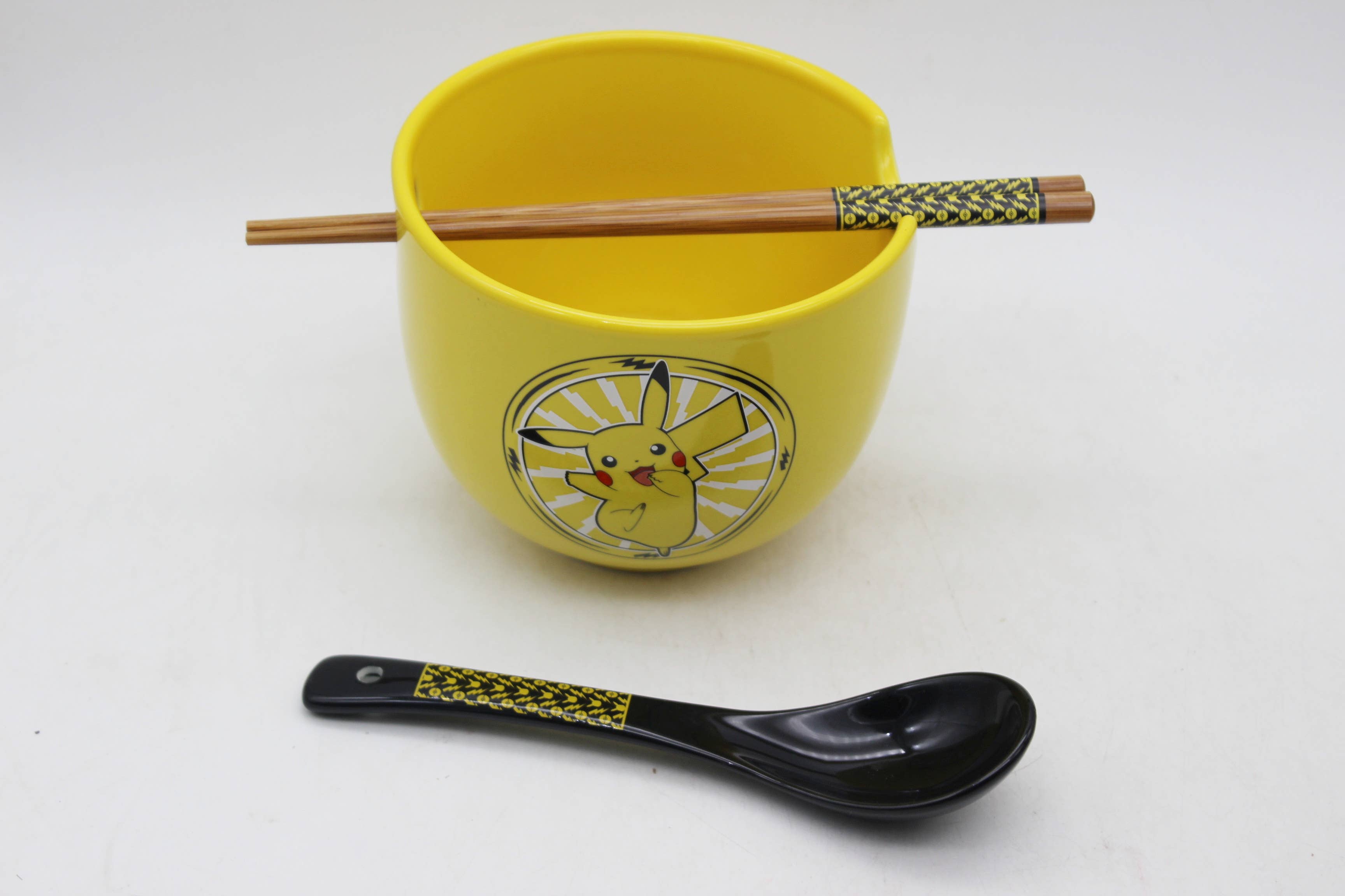 Pokémon 20oz Ramen Bowl with Chopsticks and Spoon