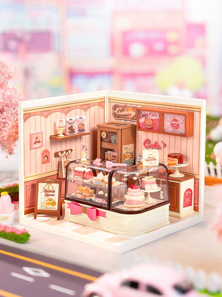 DW019B Rolife Tasty Cake Shop DIY Miniature House