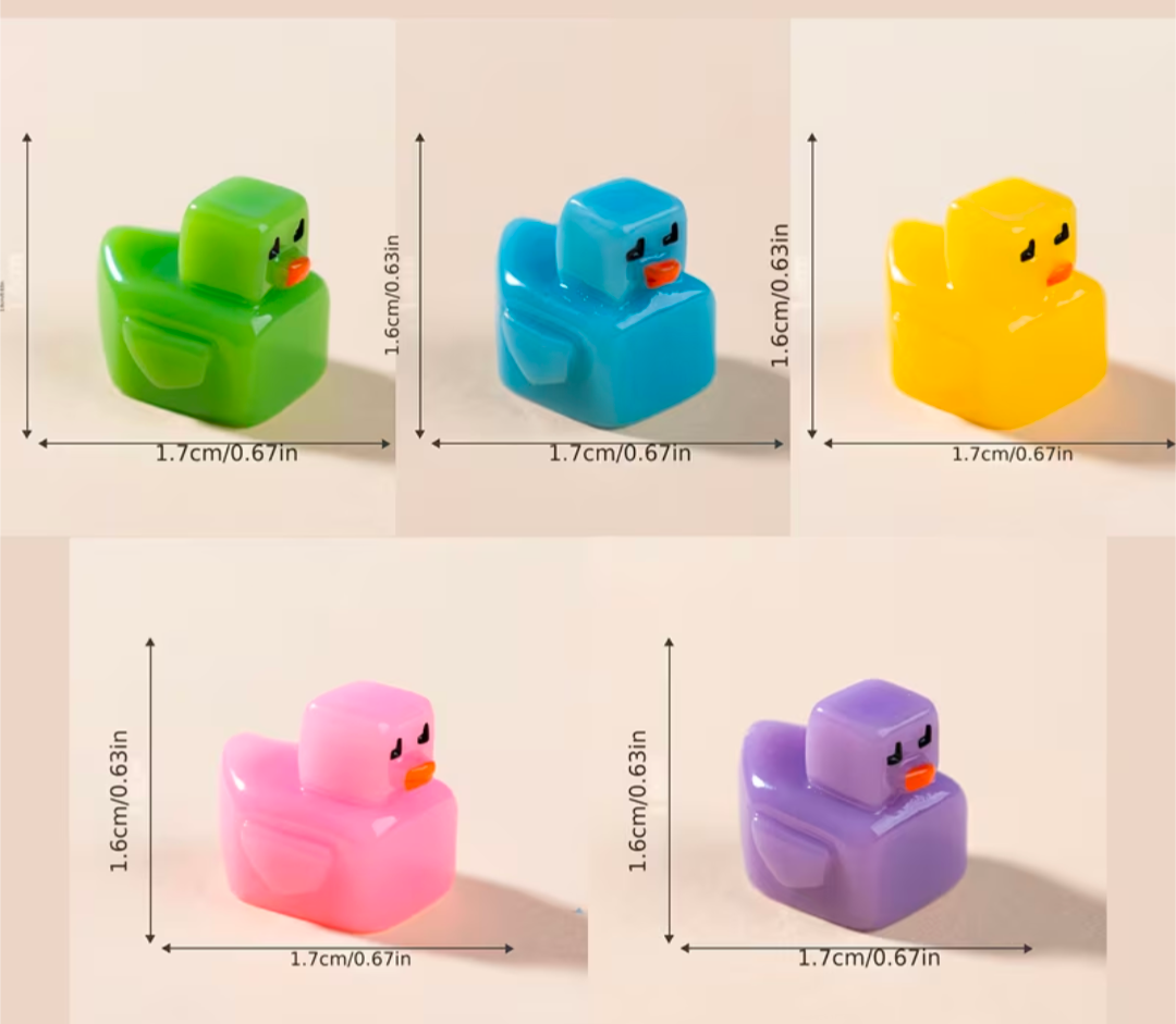 Magic The Gathering: Bird Token Miniature (Square Duck - Random Color)