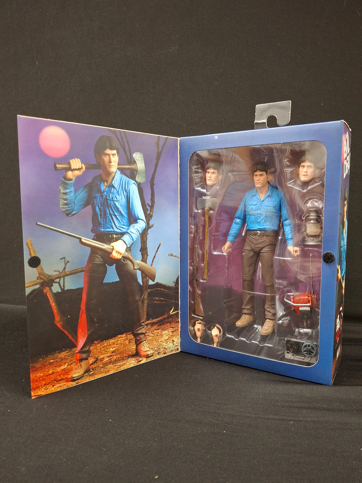 The Evil Dead Ultimate Ash Interchangeable Action Figure