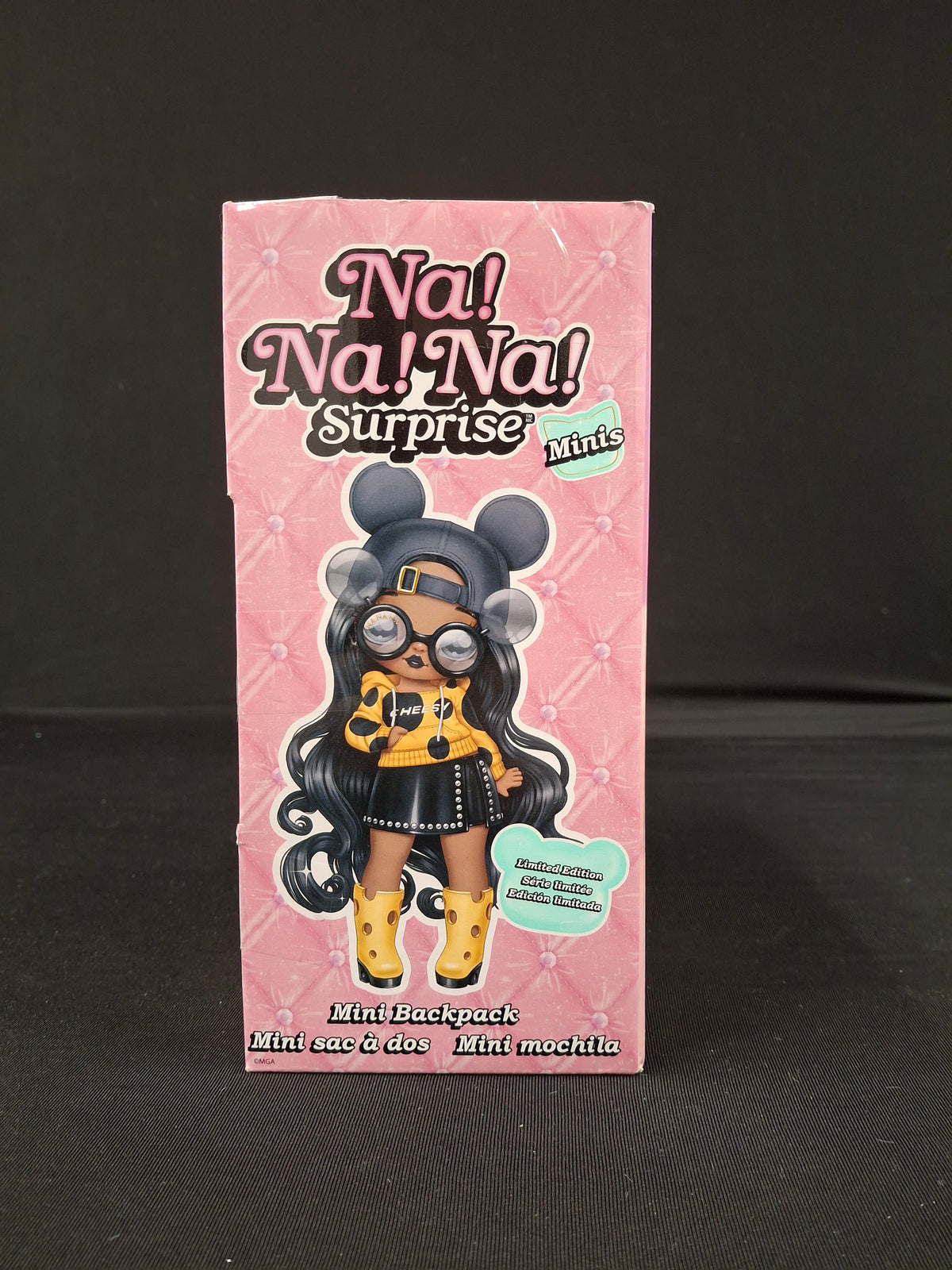 Na! Na! Na! Surprise Minis - Mini Backpack  and doll of Marisa Mouse