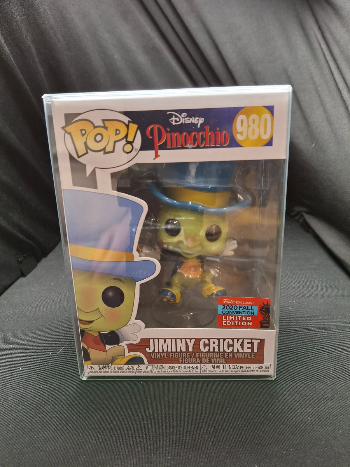 Funko Pop! Disney: Pinocchio - Jiminy Cricket with Umbrella (Fall Convention Exclusive)