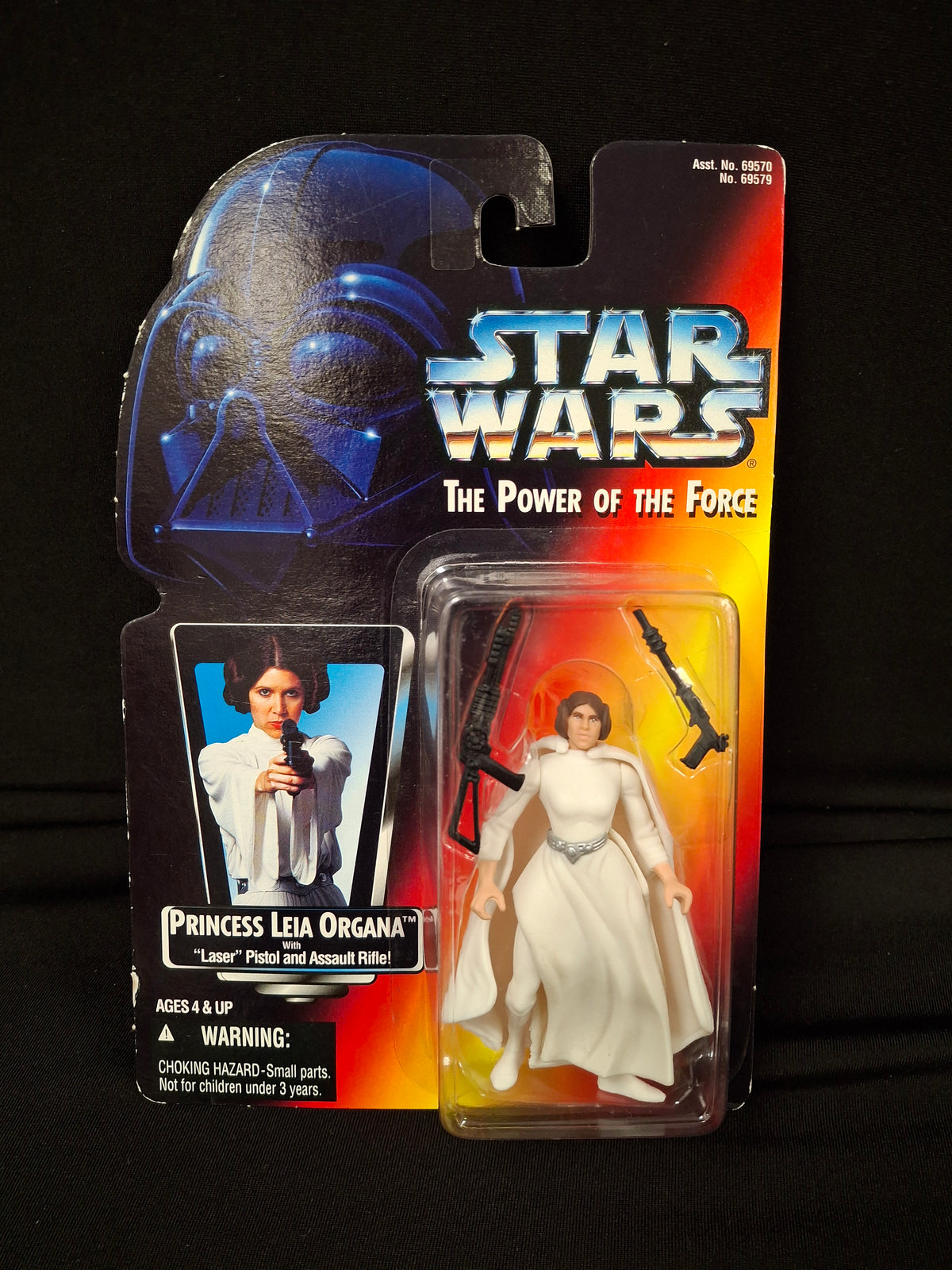 Star Wars: The Power Of The Force- Princess Leia Organa w/ "Laser" Pistol and Assault Rifle