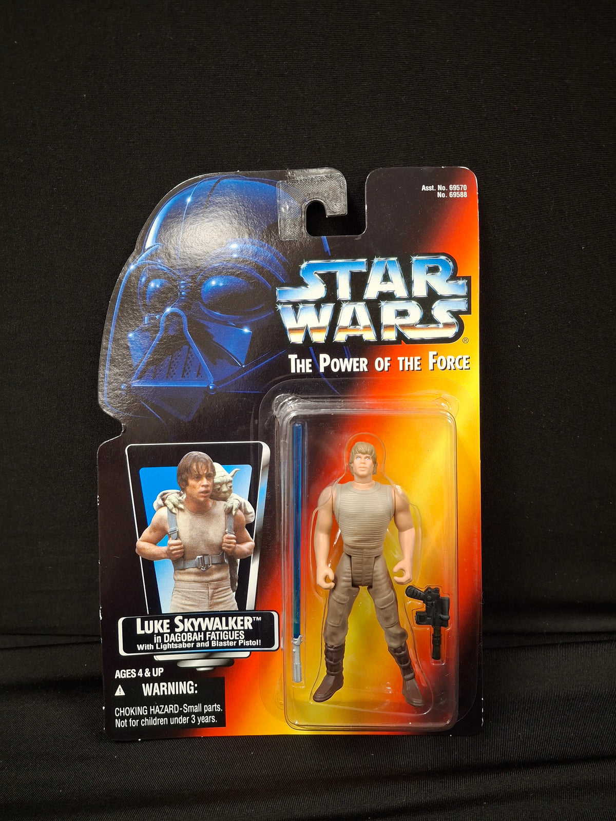 Star Wars: The Power of The Force- Luke Skywalker in Dagobah Fatigues w/ Lightsaber and Blaster Pistol Action Figure