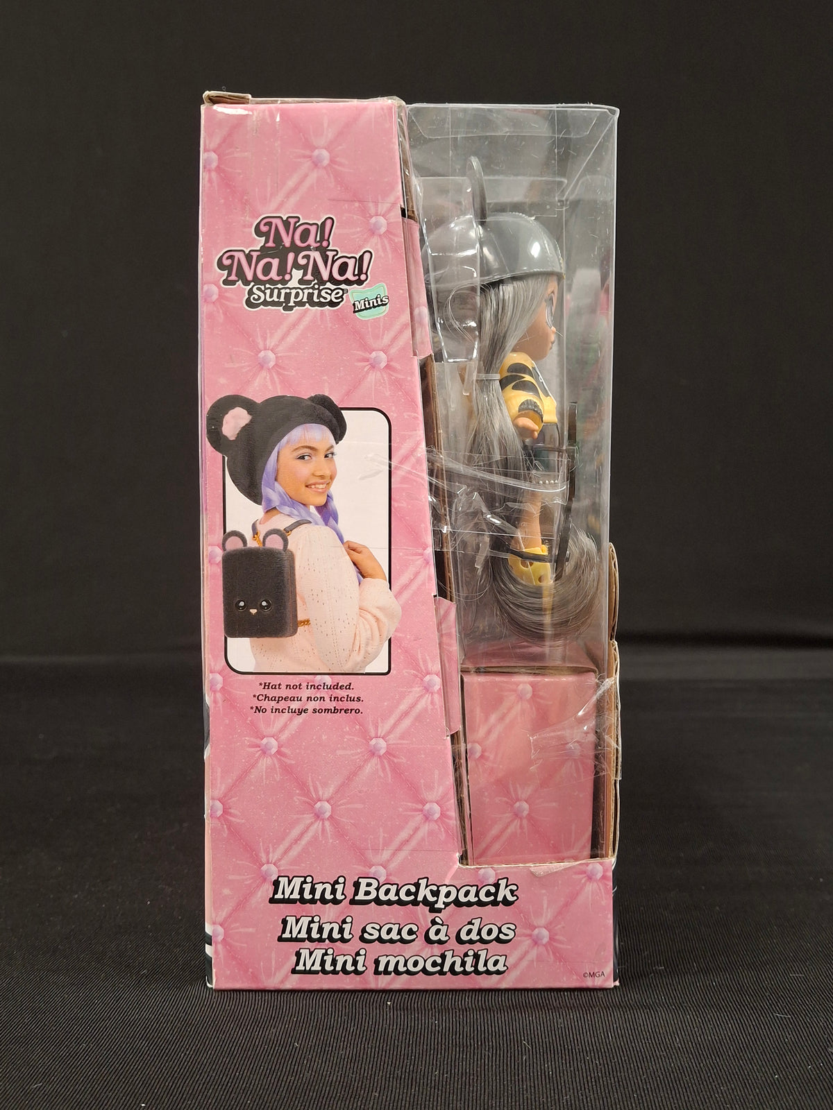 Na! Na! Na! Surprise Minis - Mini Backpack  and doll of Marisa Mouse