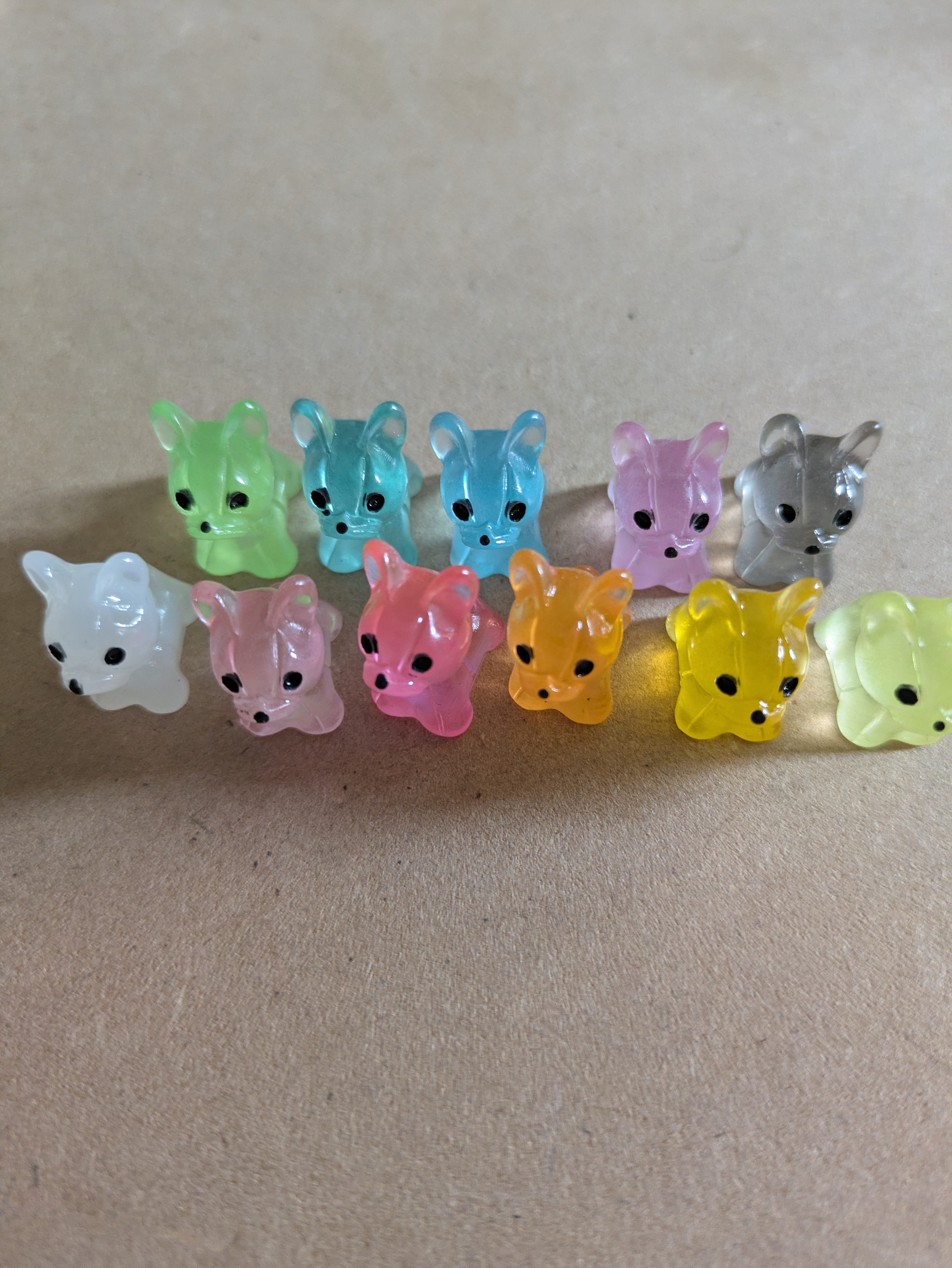 Magic The Gathering: Dog Token Miniature (Random Type)