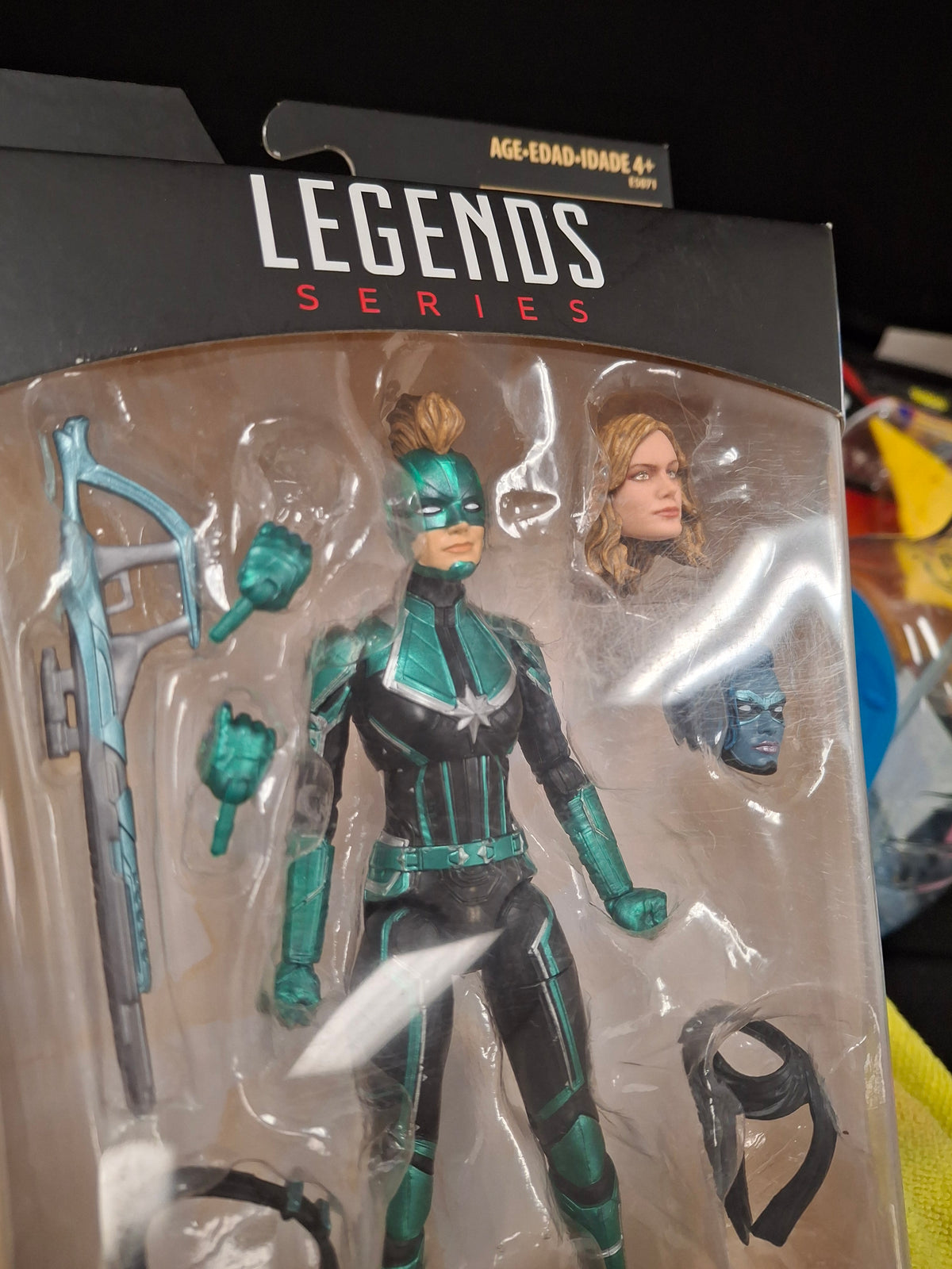 Marvel Legends - Captain Marvel (Starforce) - Target Exclusive, JJ-A-03